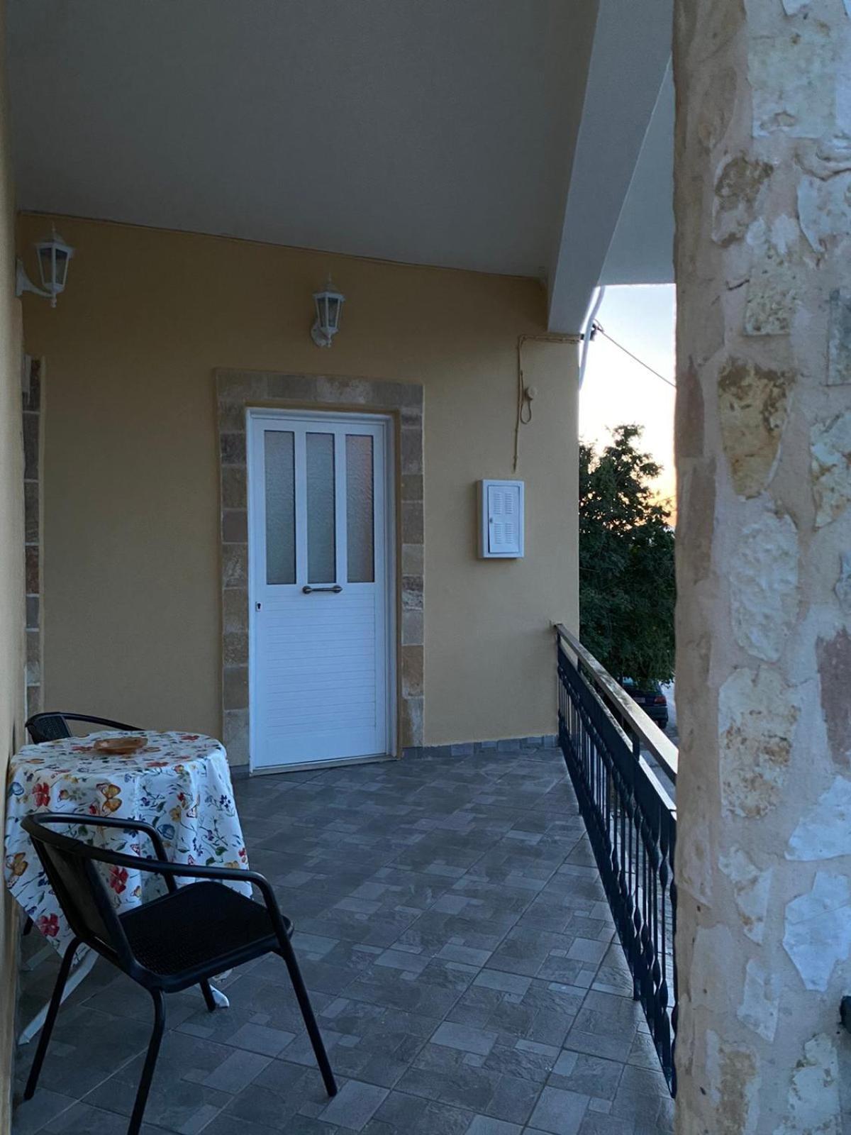 Villa Marina'S House Salamís Exterior foto